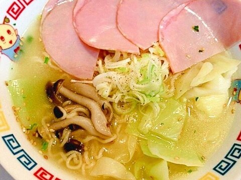 チャルメラで☆野菜たっぷり塩ラーメン